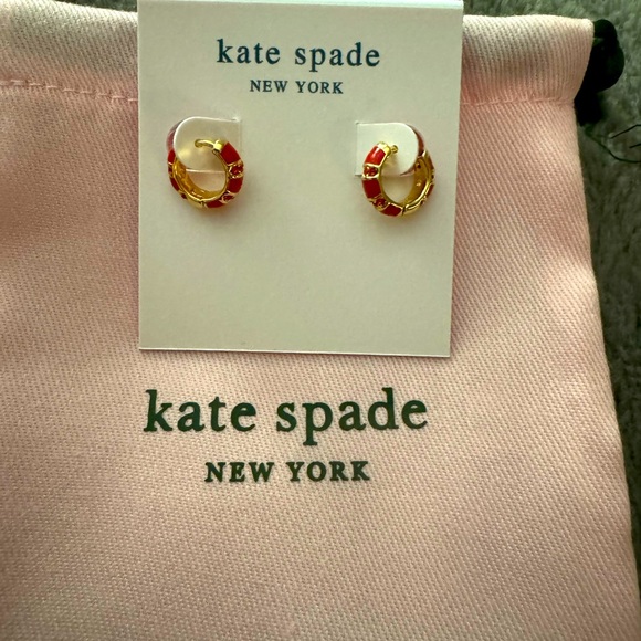 New Kate Spade "Rare Form" Striped Red & Gold Huggie Earrings - Picture 2 of 4